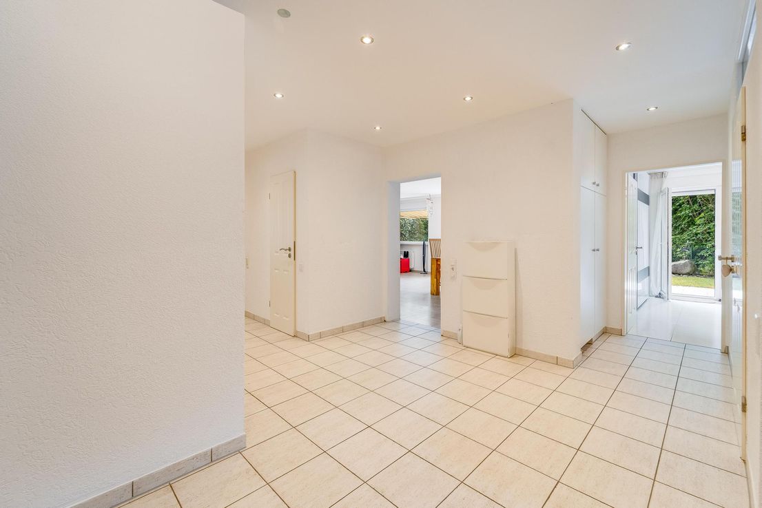 Exklusives Wohnen mit Garten, Wintergarten und Sauna ETW mit